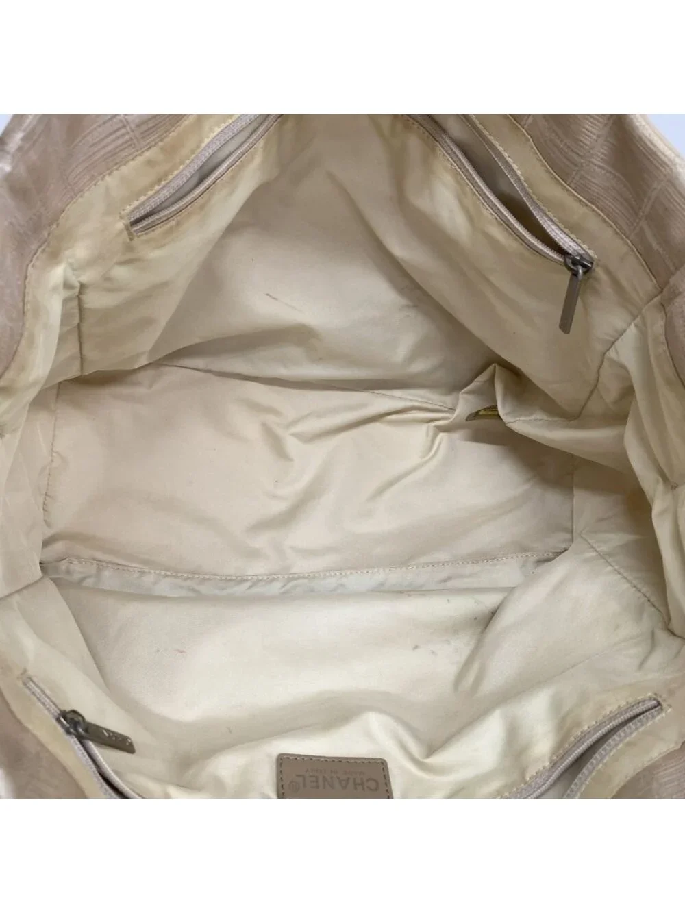 Chanel tote bag